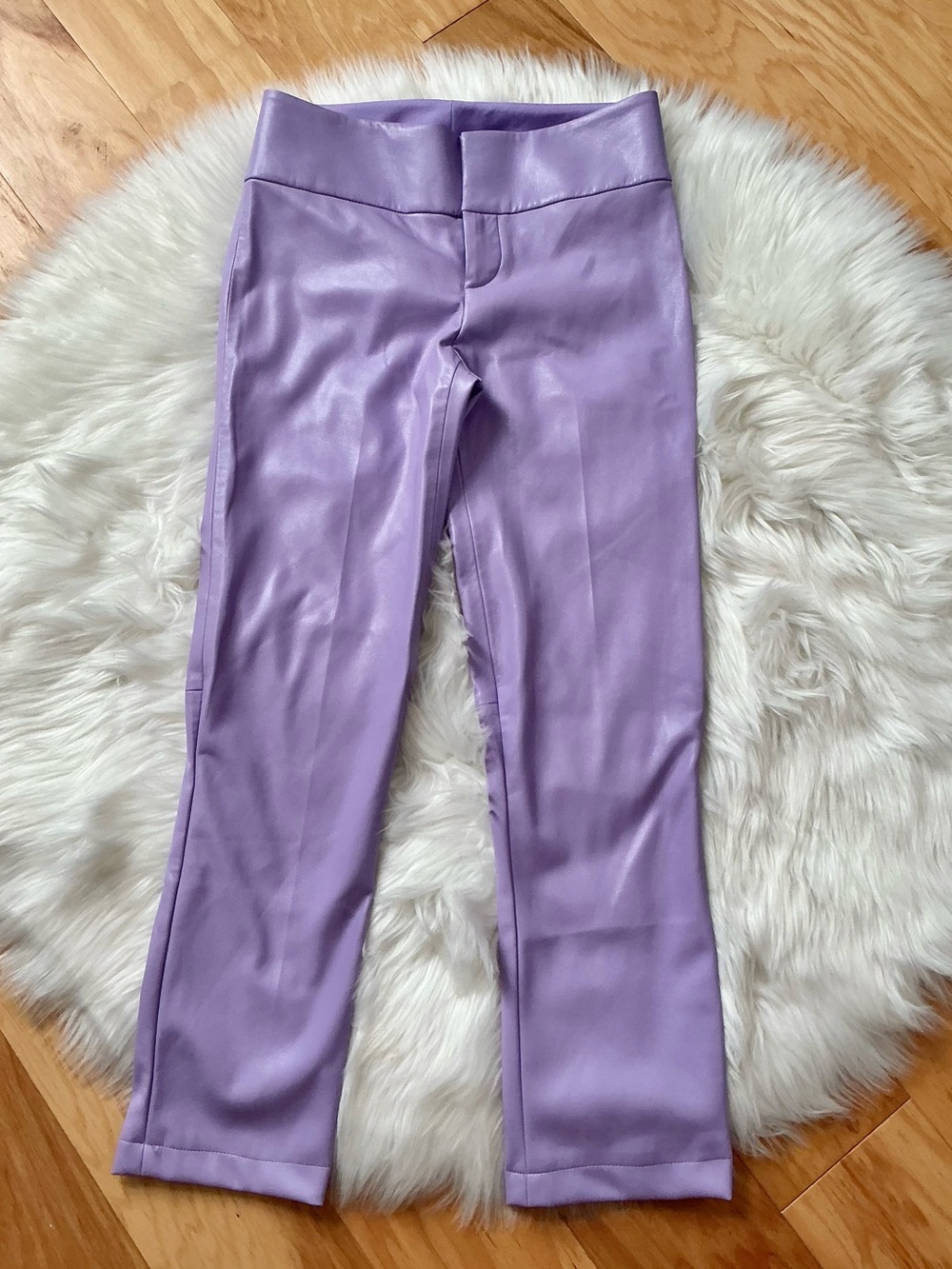 Alice + Olivia Lavender Straight-Leg Cropped Faux Leather Pants Size 2